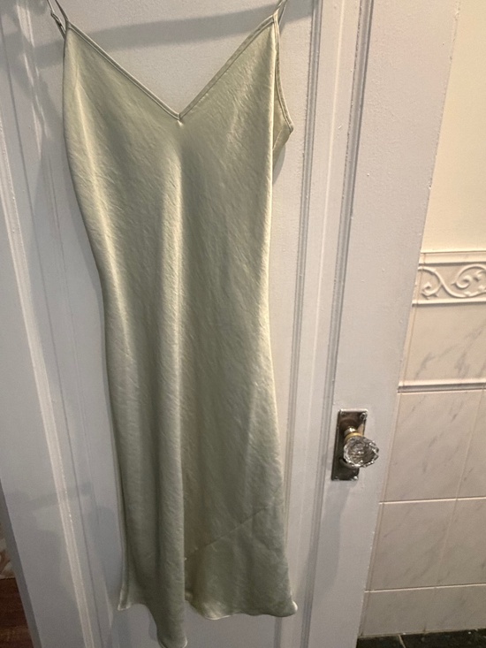 Aritzia Dresses & Skirts - Aritzia Satin Dress